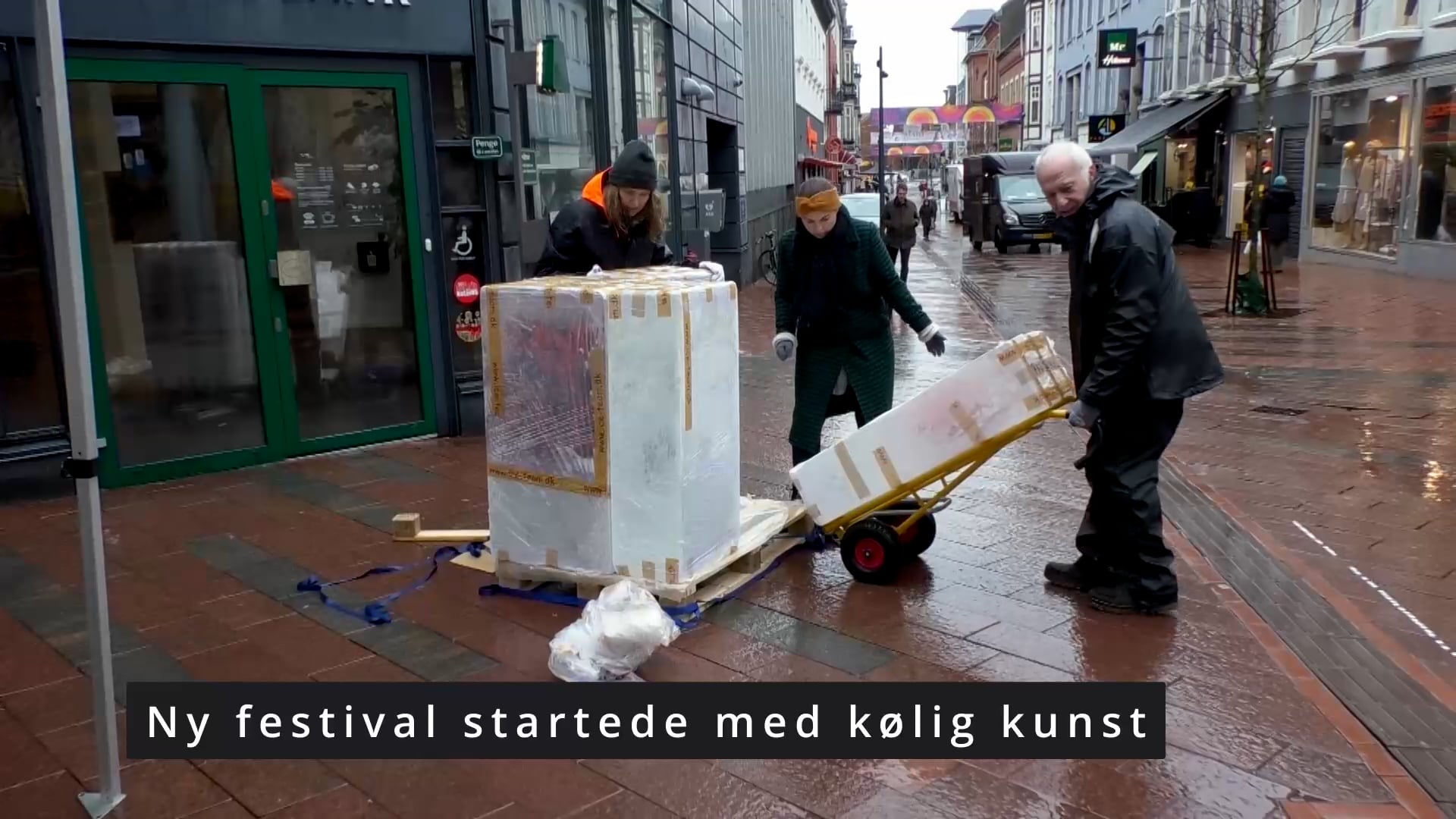 Ny festival startede med kølig kunst