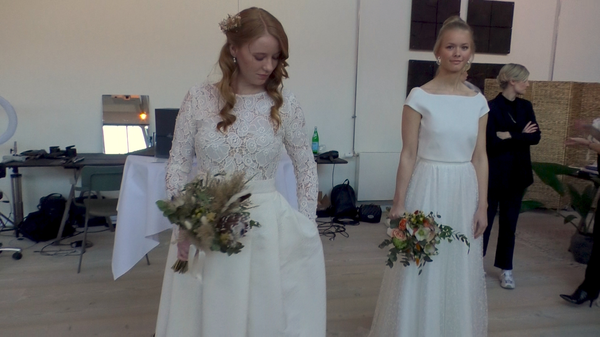 Gæsterne blev klædt på til bryllup